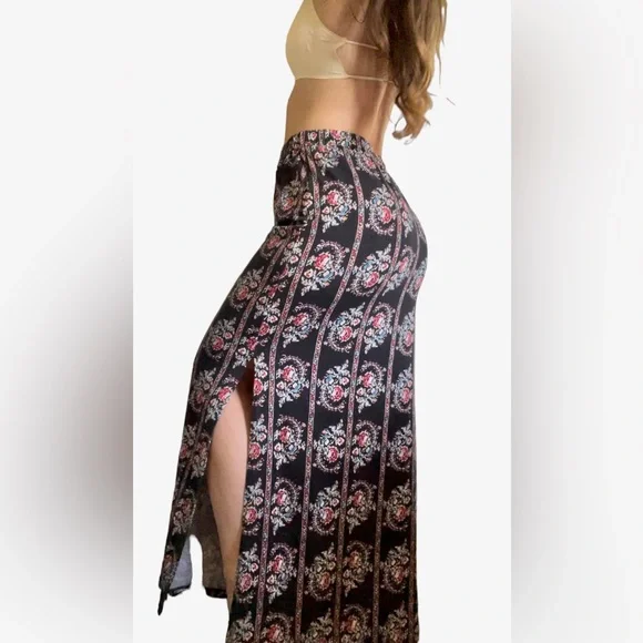 Bongo Floral Striped Maxi Skirt - Picture 2 of 5